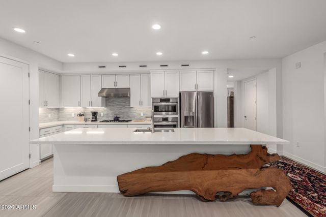 11673 N 136th Street 1002, Scottsdale, AZ 85259