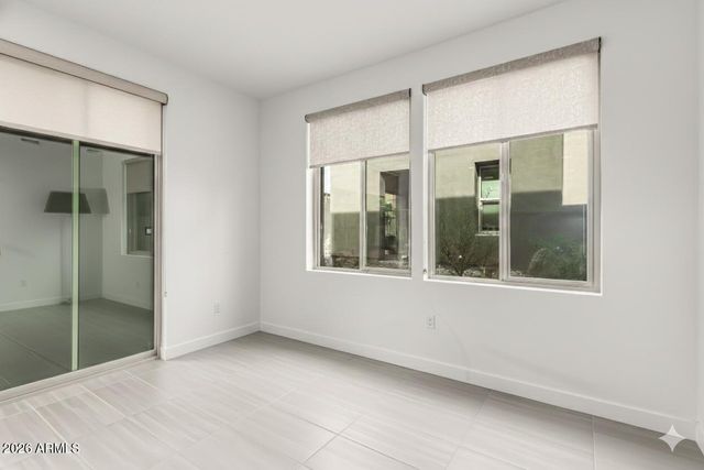 11673 N 136th Street 1002, Scottsdale, AZ 85259