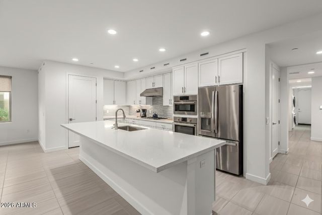 11673 N 136th Street 1002, Scottsdale, AZ 85259