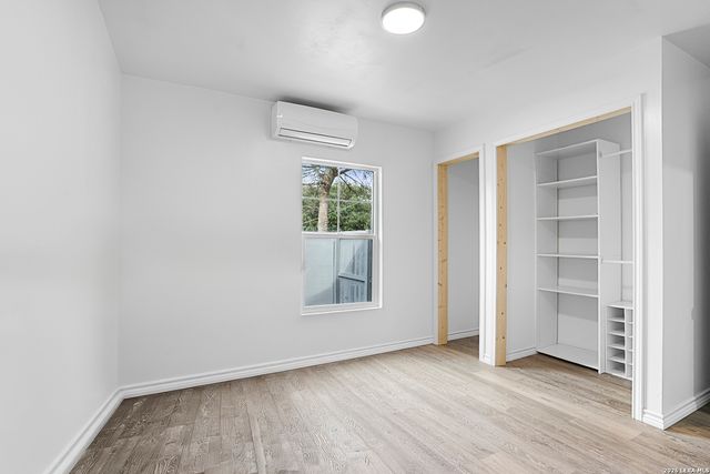 866 San Angelo, San Antonio, TX 78201