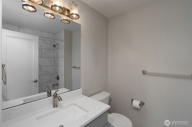 3608 W Fifth, Anacortes, WA 98221