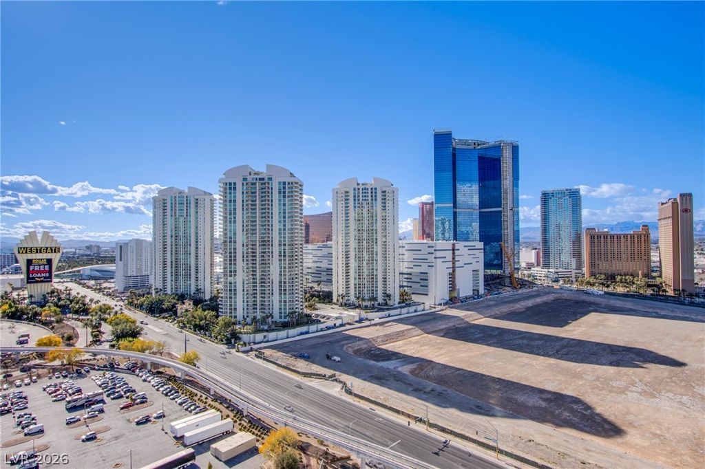 222 Karen Avenue 2303, Las Vegas, NV 89109 — photo 2
