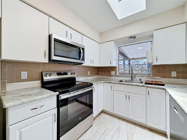 7038 SOUTHWIND DRIVE, Hudson, FL 34667