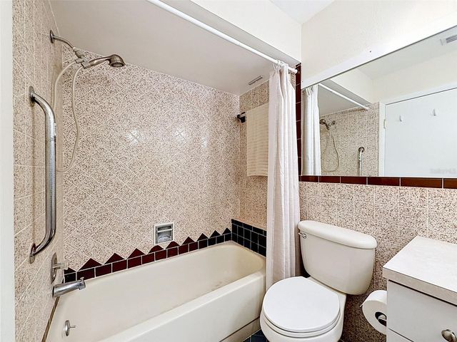 7038 SOUTHWIND DRIVE, Hudson, FL 34667