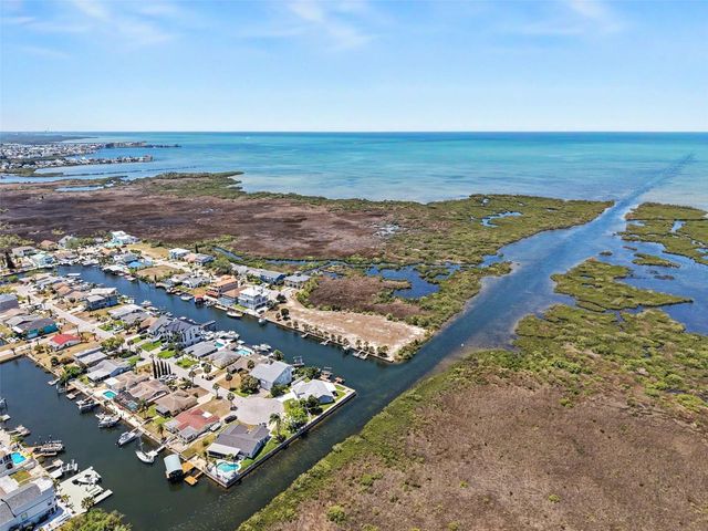 7038 SOUTHWIND DRIVE, Hudson, FL 34667