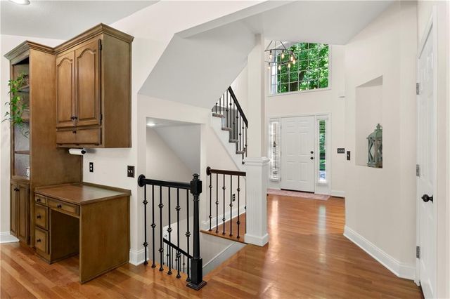5816 NE Ruby Court, Lee's Summit, MO 64064