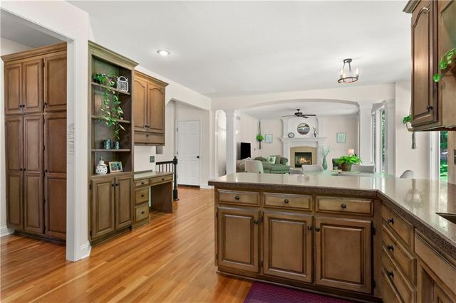 5816 NE Ruby Court, Lee's Summit, MO 64064