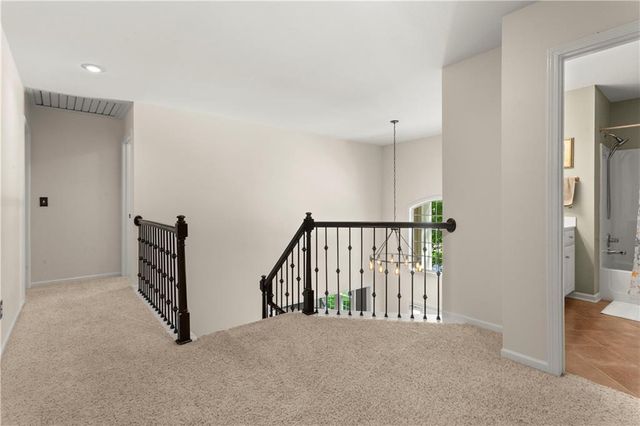 5816 NE Ruby Court, Lee's Summit, MO 64064
