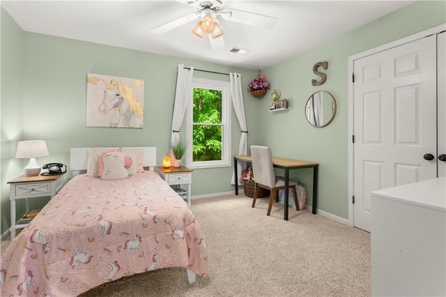 5816 NE Ruby Court, Lee's Summit, MO 64064