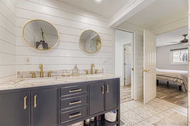 3255 S Corona Street, Englewood, CO 80113