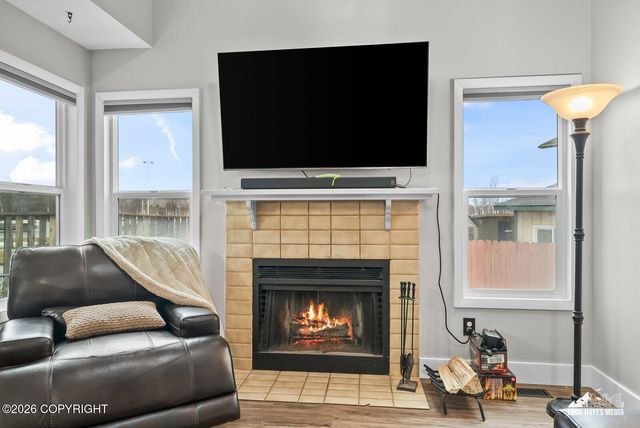 8819 Boom Circle, Anchorage, AK 99502