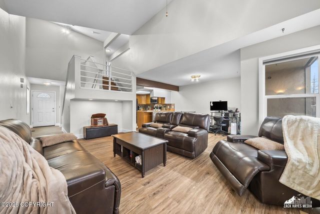 8819 Boom Circle, Anchorage, AK 99502