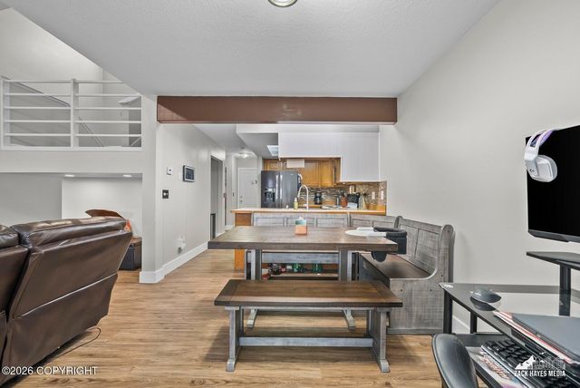 8819 Boom Circle, Anchorage, AK 99502