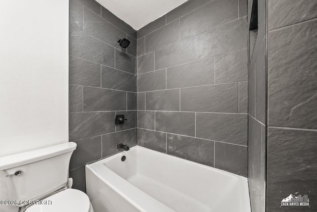 8819 Boom Circle, Anchorage, AK 99502