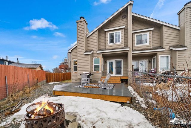 8819 Boom Circle, Anchorage, AK 99502