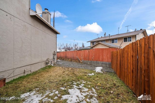 8819 Boom Circle, Anchorage, AK 99502