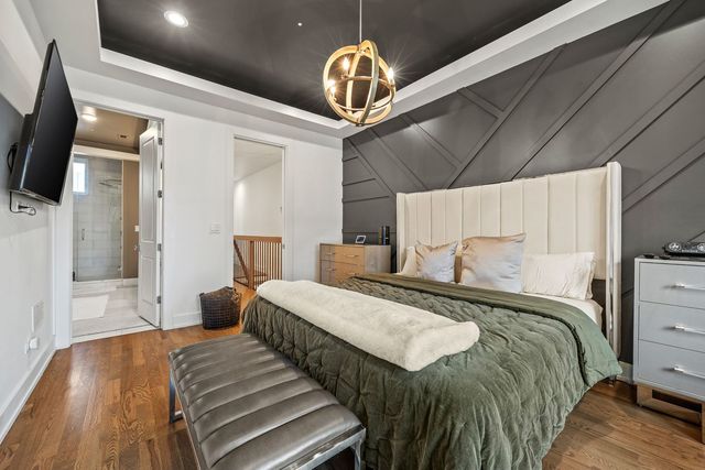 4732 S Evans Avenue, Chicago, IL 60615