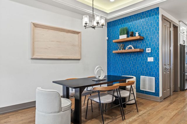 4732 S Evans Avenue, Chicago, IL 60615