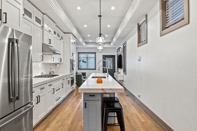 4732 S Evans Avenue, Chicago, IL 60615