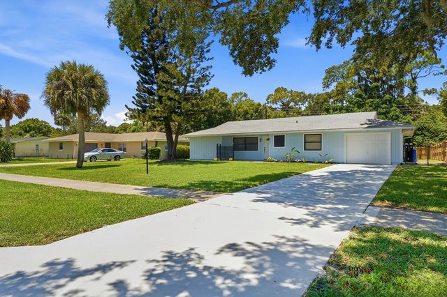 6007 Fort Pierce Boulevard, Fort Pierce, FL 34951