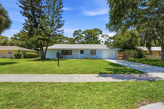 6007 Fort Pierce Boulevard, Fort Pierce, FL 34951