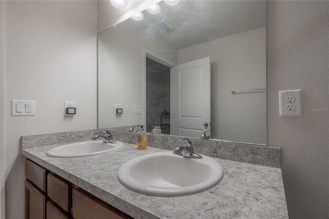 10792 HAWKS LANDING DRIVE, Land O Lakes, FL 34638