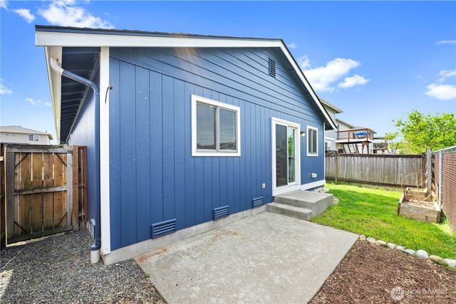 709 Lois Lane, Sultan, WA 98294