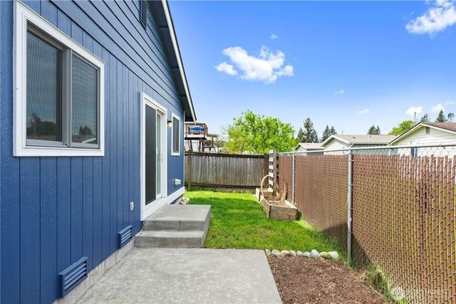 709 Lois Lane, Sultan, WA 98294