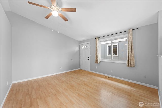 709 Lois Lane, Sultan, WA 98294