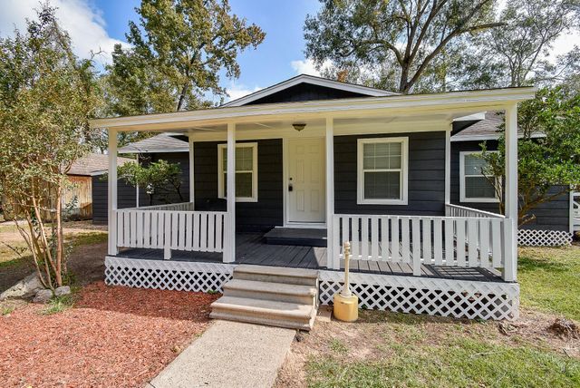 56 W County Road 3251 W, Cleveland, TX 77327