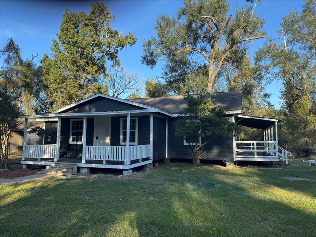 56 W County Road 3251 W, Cleveland, TX 77327