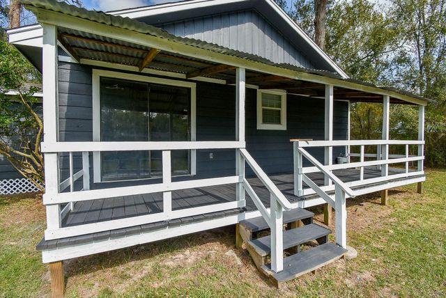 56 W County Road 3251 W, Cleveland, TX 77327