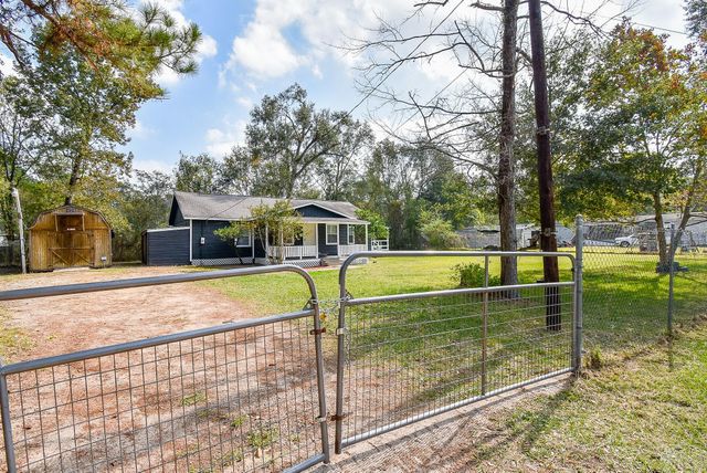 56 W County Road 3251 W, Cleveland, TX 77327