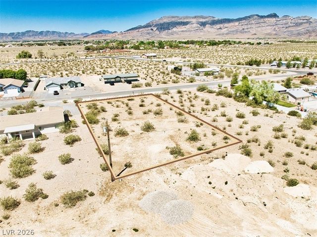 5621 Genoa Avenue, Pahrump, NV 89060