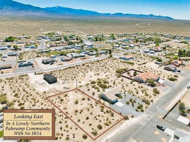5621 Genoa Avenue, Pahrump, NV 89060