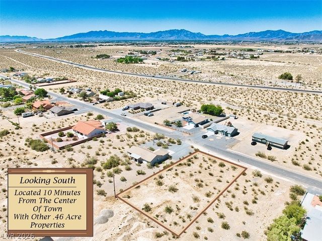 5621 Genoa Avenue, Pahrump, NV 89060