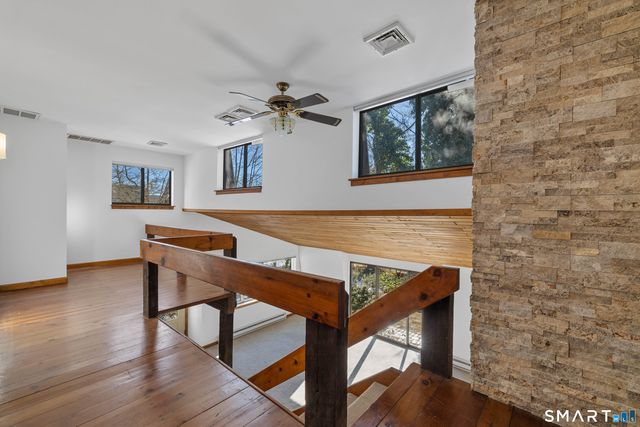 18 Shawandassee Road, Waterford, CT 06385