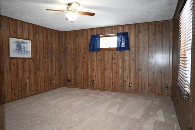 2087 Whitehall Road, Laketon Twp, MI 49445