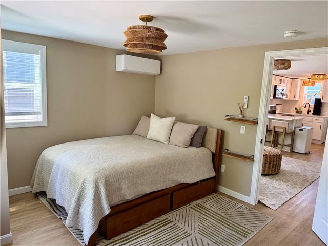 3 Clinton Street A, Newport, RI 02840