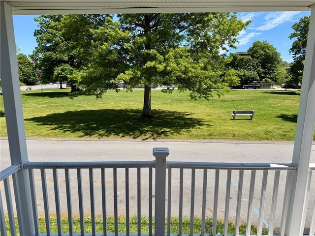 3 Clinton Street A, Newport, RI 02840