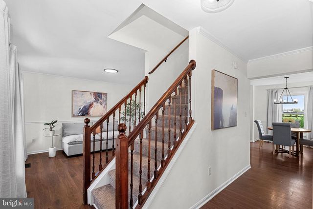 78 FAIRVIEW DR, Charles Town, WV 25414