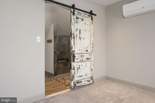 120 LYNDELL RD, Downingtown, PA 19335