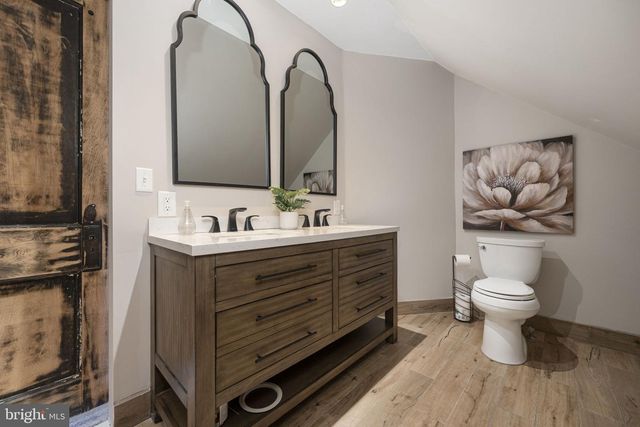 120 LYNDELL RD, Downingtown, PA 19335