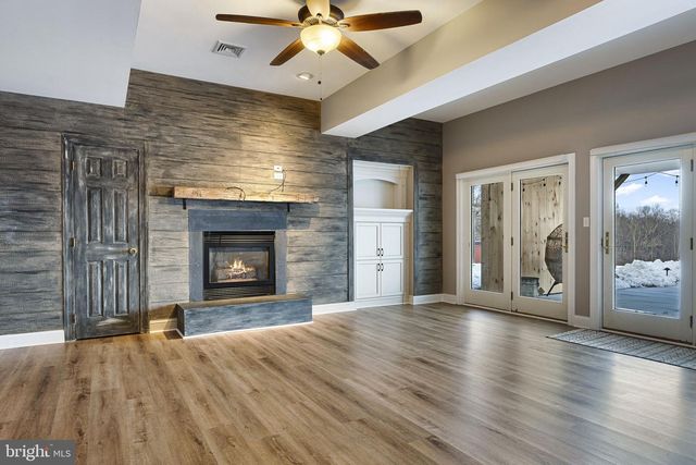 120 LYNDELL RD, Downingtown, PA 19335