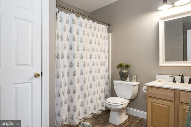 120 LYNDELL RD, Downingtown, PA 19335