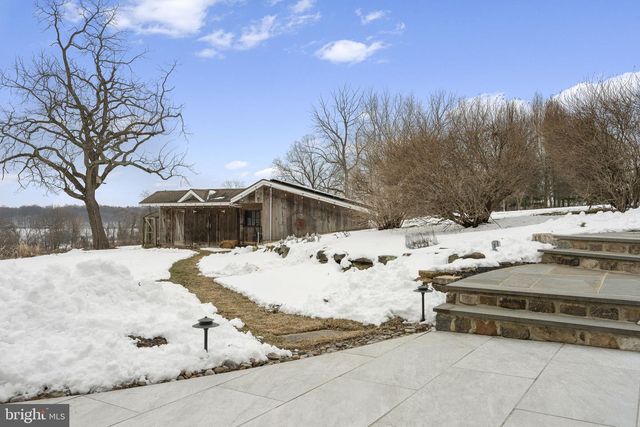 120 LYNDELL RD, Downingtown, PA 19335