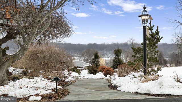 120 LYNDELL RD, Downingtown, PA 19335