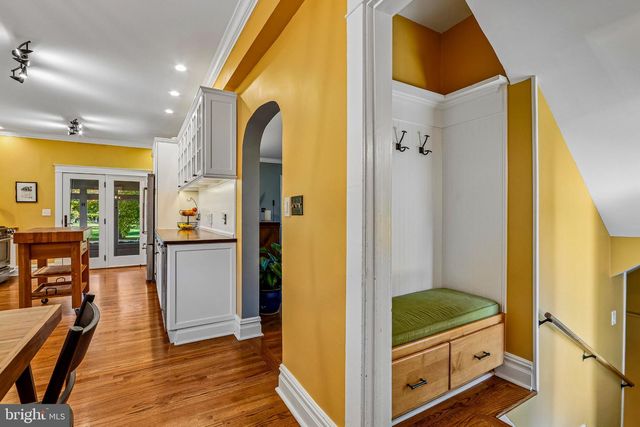 29 CRAVEN LANE LN, Lawrence Twp, NJ 08648