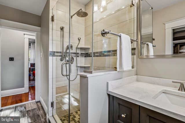 29 CRAVEN LANE LN, Lawrence Twp, NJ 08648