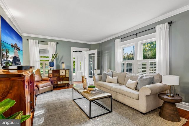 29 CRAVEN LANE LN, Lawrence Twp, NJ 08648